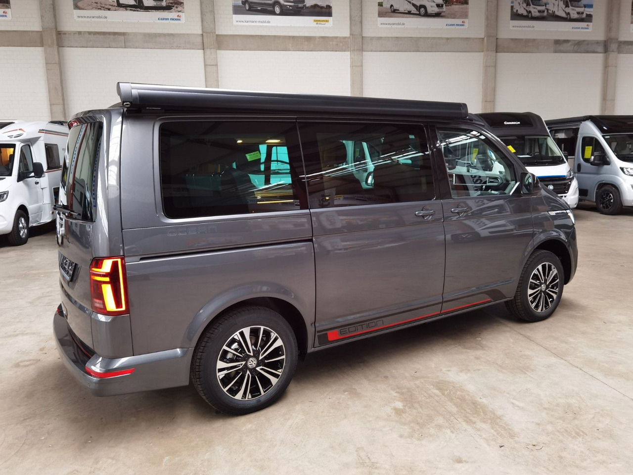 Volkswagen T6.1 CALIFORNIA OCEAN EDITION / DSG / NAVI / ACC - كرفان فان: صورة 4 Volkswagen T6.1 CALIFORNIA OCEAN EDITION / DSG / NAVI / ACC - كرفان فان: صورة 4