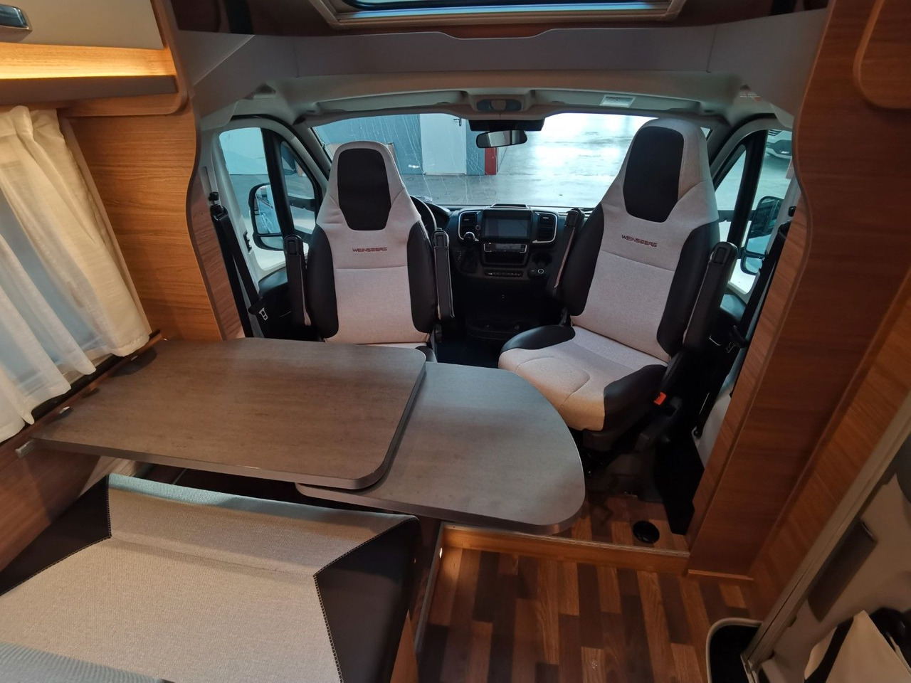 تأجير  Weinsberg CARACOMPACT 600 MEG PEPPER / 8G. - AUTOMATIK Weinsberg CARACOMPACT 600 MEG PEPPER / 8G. - AUTOMATIK: صورة 13