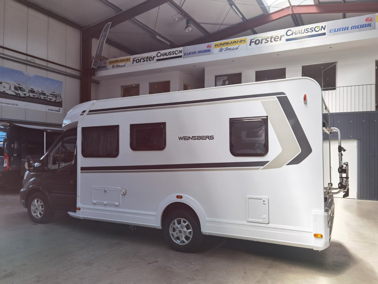Weinsberg CARALOFT 650 MF / 155PS / TOP - AUSSTATTUNG - موتر هوم شبه متكامل: صورة 5 Weinsberg CARALOFT 650 MF / 155PS / TOP - AUSSTATTUNG - موتر هوم شبه متكامل: صورة 5