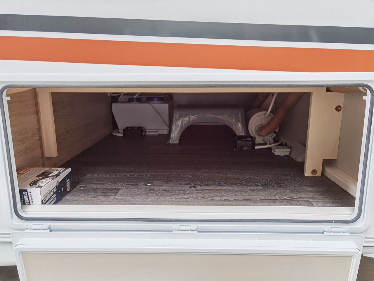 كرفان سحب Weinsberg CARAONE 390 QD  / -2026 -/ 1350 KG: صورة 11