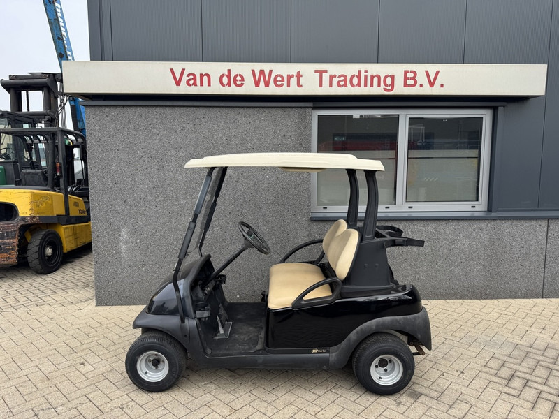 Clubcar Golfcar CLUBCAR PRESEDENT zwart 2 zits Benzine golfkar cart - عربة جولف: صورة 1 Clubcar Golfcar CLUBCAR PRESEDENT zwart 2 zits Benzine golfkar cart - عربة جولف: صورة 1