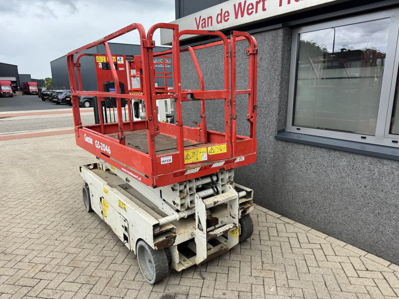 Genie Genie GS2046 schaarlift schaar hoogwerker 2012 uur 8mtr werkhoogte - مرفاع مقصي: صورة 5 Genie Genie GS2046 schaarlift schaar hoogwerker 2012 uur 8mtr werkhoogte - مرفاع مقصي: صورة 5