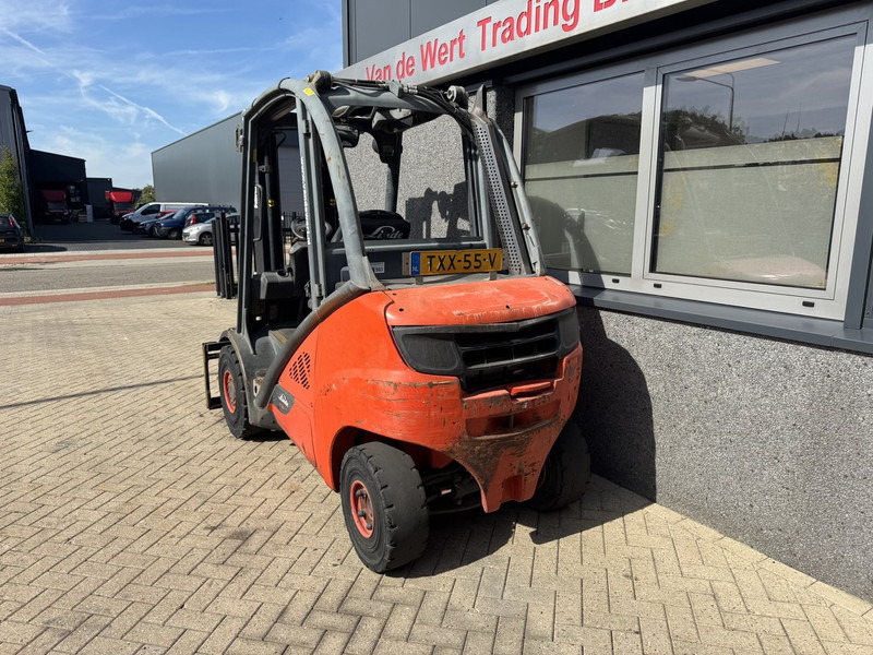 Linde H30D-02 Triplo 465 Freelift / Sideshift / VW Diesel 2014 - رافعة شوكية ديزل: صورة 4 Linde H30D-02 Triplo 465 Freelift / Sideshift / VW Diesel 2014 - رافعة شوكية ديزل: صورة 4