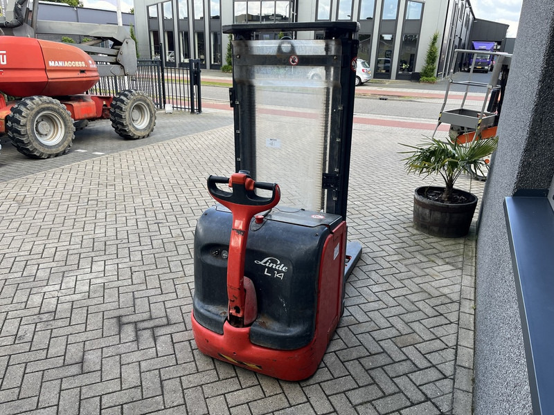آلة تكديس Linde stapelaar heftruck LINDE L14 duplo300cm 188uur 2014: صورة 11 آلة تكديس Linde stapelaar heftruck LINDE L14 duplo300cm 188uur 2014: صورة 11