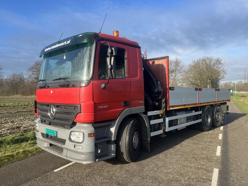 Mercedes-Benz ACTROS 2832 - شاحنات مسطحة, شاحنة كرين: صورة 3 Mercedes-Benz ACTROS 2832 - شاحنات مسطحة, شاحنة كرين: صورة 3