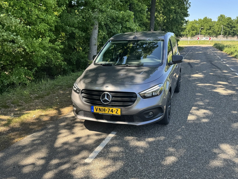 Mercedes-Benz Citan 110 CDI - شاحنة بصندوق مغلق: صورة 4 Mercedes-Benz Citan 110 CDI - شاحنة بصندوق مغلق: صورة 4