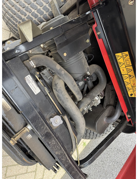 جزازة عشب الحدائق Toro Groundmaster 7210 Cirkelmaaier / Parkmaaier / Grasmaaier 183CM Breedte Kubota Diesel 2019: صورة 11 جزازة عشب الحدائق Toro Groundmaster 7210 Cirkelmaaier / Parkmaaier / Grasmaaier 183CM Breedte Kubota Diesel 2019: صورة 11