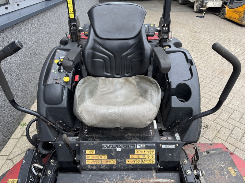 جزازة عشب الحدائق Toro Groundmaster 7210 Cirkelmaaier / Parkmaaier / Grasmaaier 183CM Breedte Kubota Diesel 2019: صورة 7 جزازة عشب الحدائق Toro Groundmaster 7210 Cirkelmaaier / Parkmaaier / Grasmaaier 183CM Breedte Kubota Diesel 2019: صورة 7