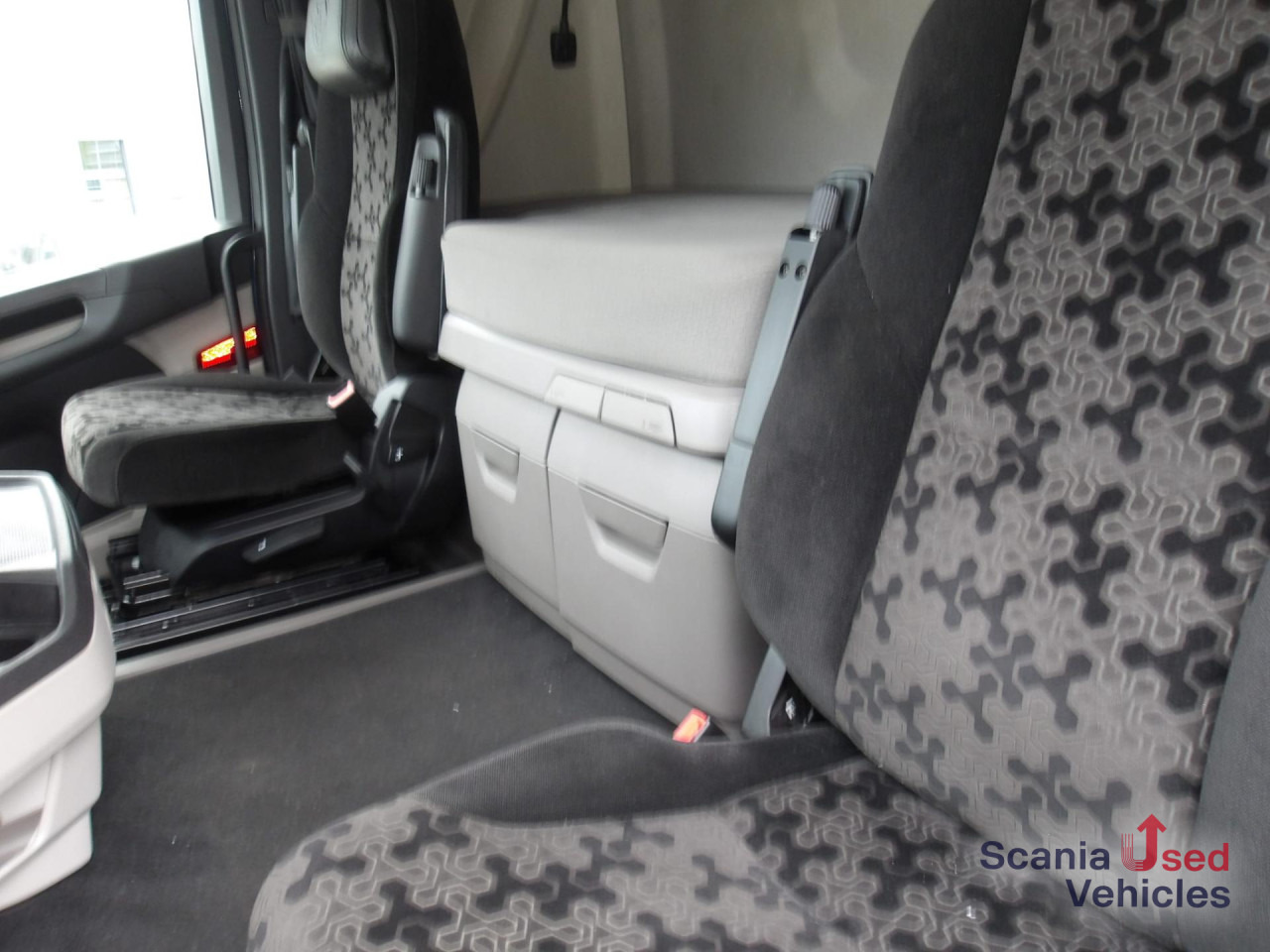 SCANIA R 500 A4x2NB Full Air, Hydraulic - رأس تريلا: صورة 3 SCANIA R 500 A4x2NB Full Air, Hydraulic - رأس تريلا: صورة 3