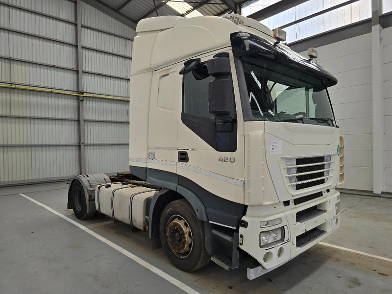 Iveco Stralis 420 RETARDER / EURO 5 STANDAIRCO - مقطورة السحب: صورة 3 Iveco Stralis 420 RETARDER / EURO 5 STANDAIRCO - مقطورة السحب: صورة 3