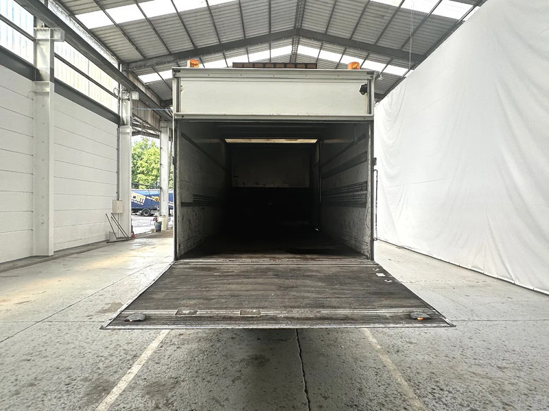 MAN LE 10.180 MANUAL GEAR - شاحنة صندوقية: صورة 2 MAN LE 10.180 MANUAL GEAR - شاحنة صندوقية: صورة 2
