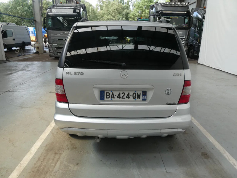 Mercedes-Benz M-Klasse ML 270 CDI 4x4 - سيارة دفع رباعي: صورة 4 Mercedes-Benz M-Klasse ML 270 CDI 4x4 - سيارة دفع رباعي: صورة 4