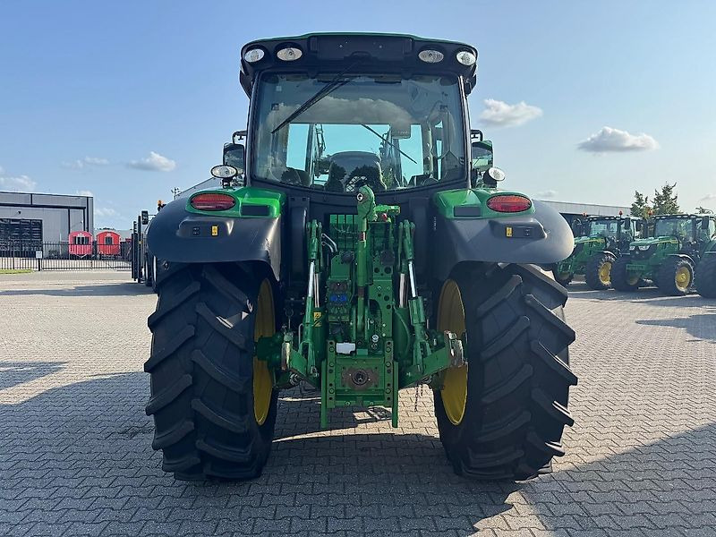 John Deere 6110R AP40 + COMMAND-PRO + VOORLADER 2020 2145 UUR!!! - جرار: صورة 3 John Deere 6110R AP40 + COMMAND-PRO + VOORLADER 2020 2145 UUR!!! - جرار: صورة 3
