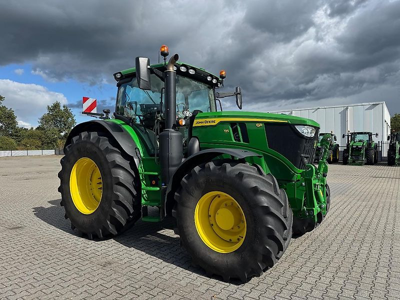 John Deere 6R195 AP 50KM COMMAND-PRO G5-PLUS 2024 690 UUR!!! - جرار: صورة 2 John Deere 6R195 AP 50KM COMMAND-PRO G5-PLUS 2024 690 UUR!!! - جرار: صورة 2