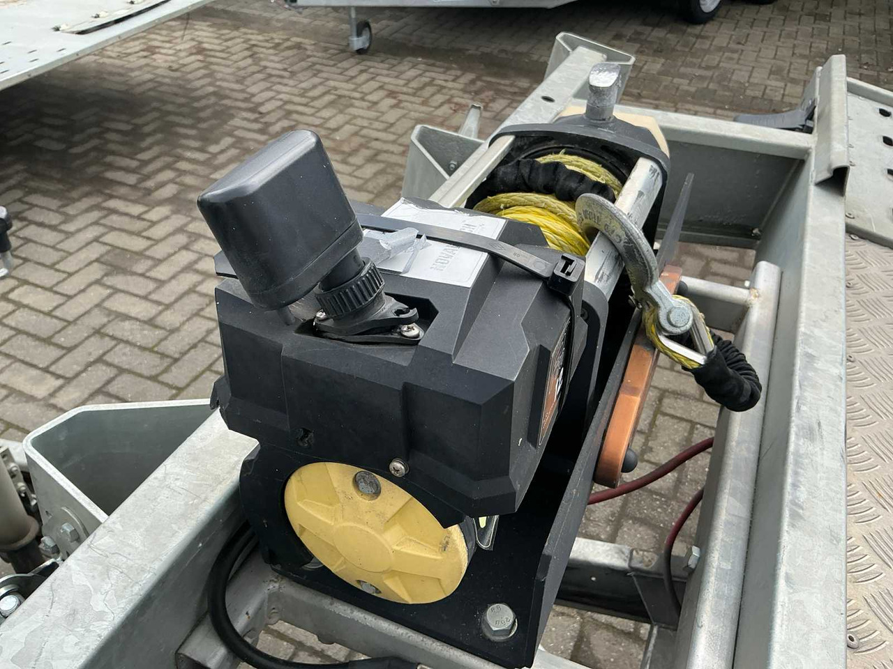 11/2023 CAR TRANSPORT TRAILER ELECTRIC TEMARED - مقطورة: صورة 2 11/2023 CAR TRANSPORT TRAILER ELECTRIC TEMARED - مقطورة: صورة 2