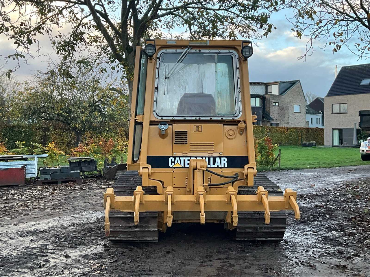 1992 CATERPILLAR D4C SERIES 2 BULLDOZER - بلدوزر: صورة 4 1992 CATERPILLAR D4C SERIES 2 BULLDOZER - بلدوزر: صورة 4