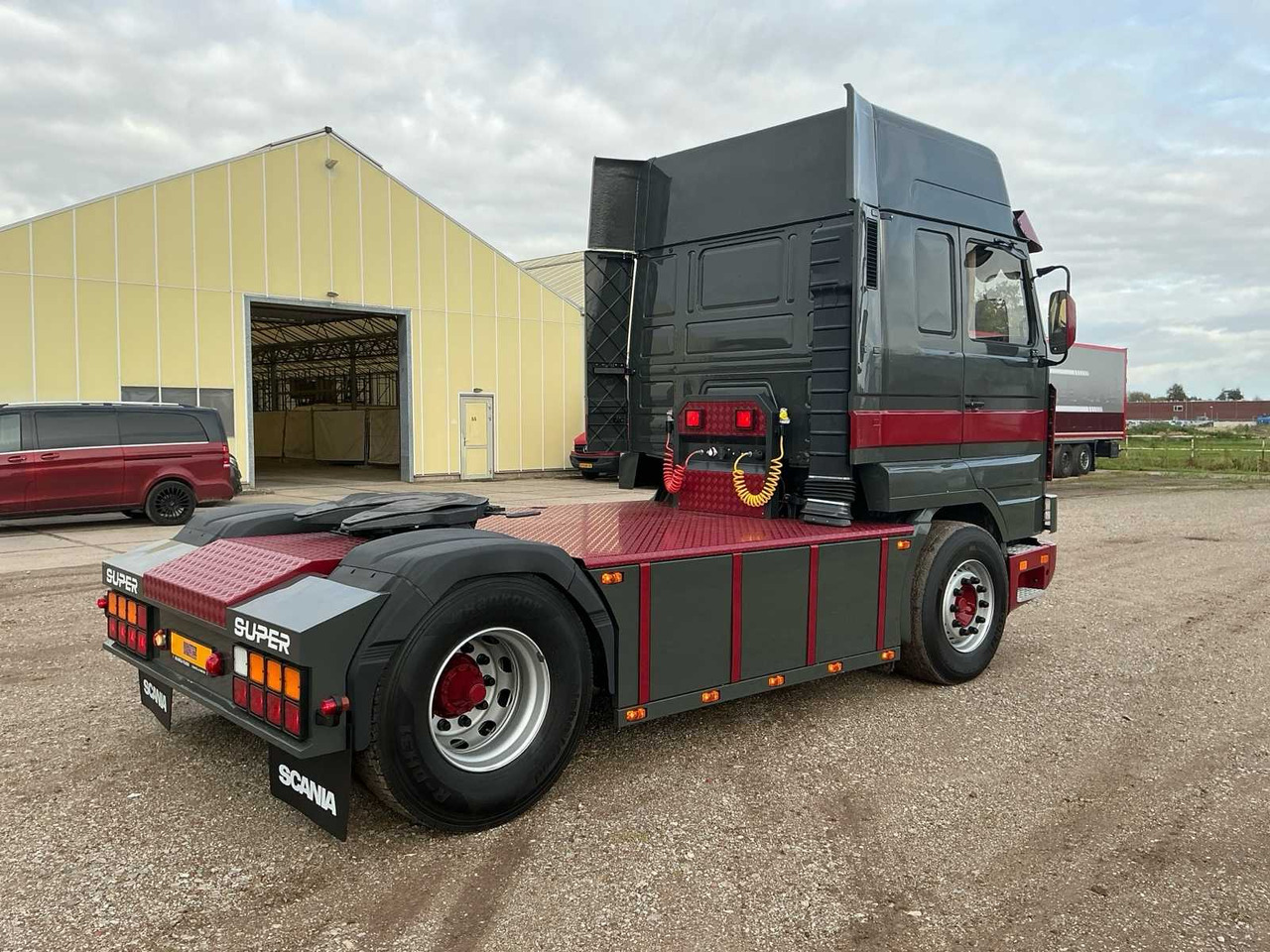 1995 SCANIA R 143 H 420 TRUCK - شاحنة: صورة 5 1995 SCANIA R 143 H 420 TRUCK - شاحنة: صورة 5