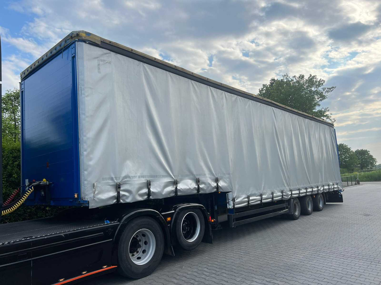 1997 KÖGEL GNCO 24 LOW LOADER - نصف مقطورة: صورة 1 1997 KÖGEL GNCO 24 LOW LOADER - نصف مقطورة: صورة 1