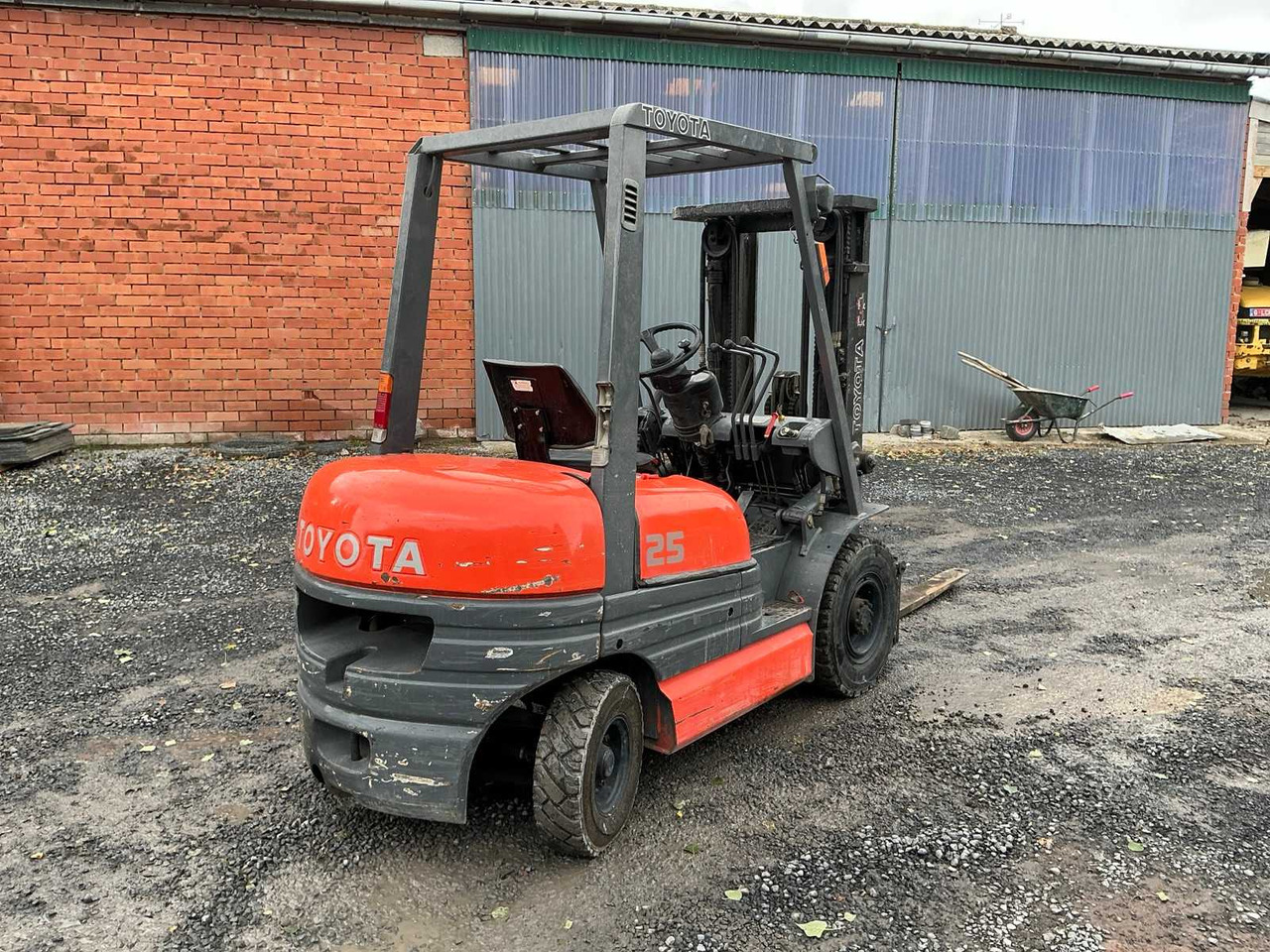 1997 TOYOTA 02-6FDF25 FORKLIFT - رافعة شوكية: صورة 5 1997 TOYOTA 02-6FDF25 FORKLIFT - رافعة شوكية: صورة 5