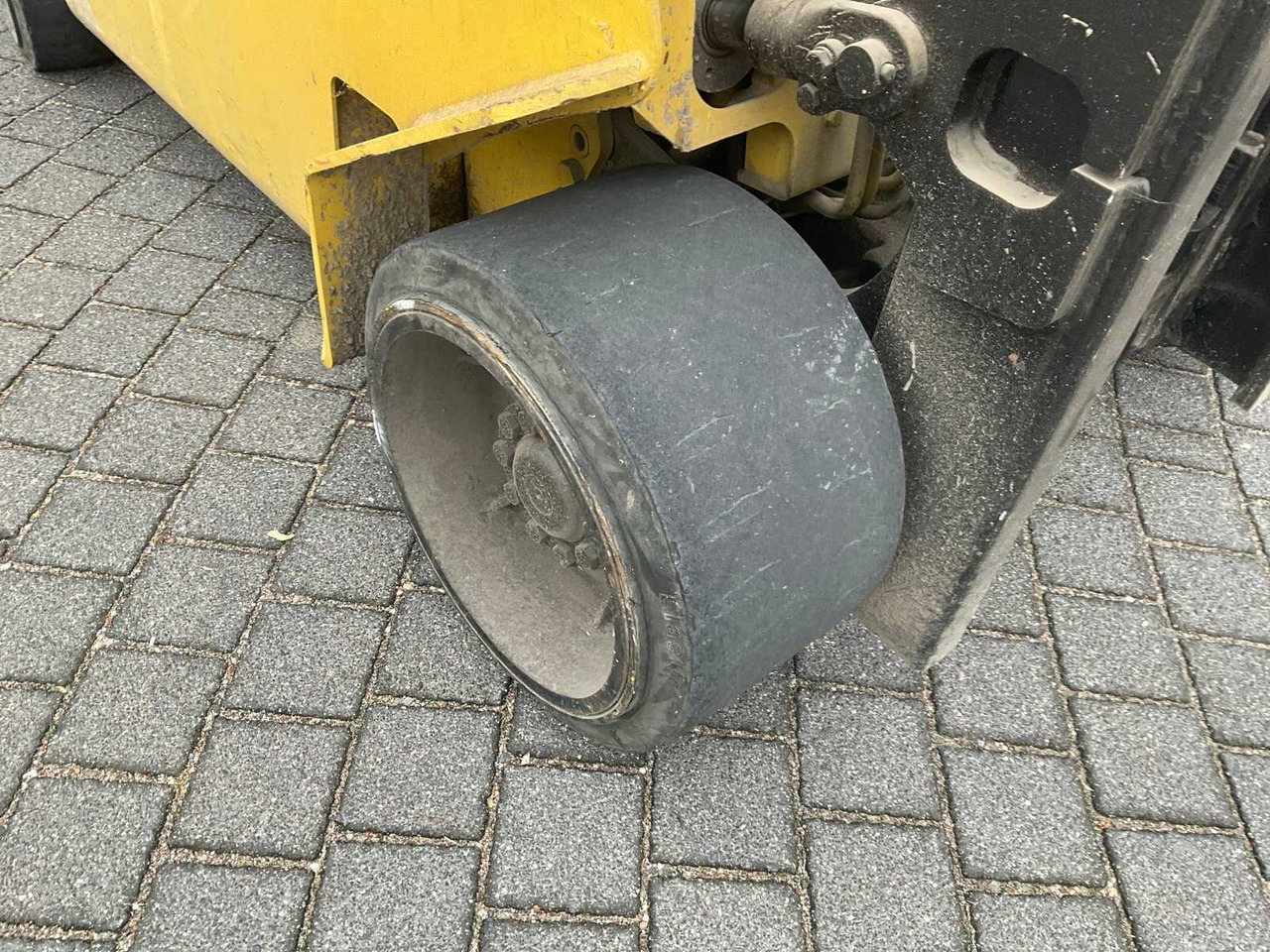 رافعة شوكية 1998 HYSTER S5.50XL FORKLIFT TRUCK: صورة 10 رافعة شوكية 1998 HYSTER S5.50XL FORKLIFT TRUCK: صورة 10