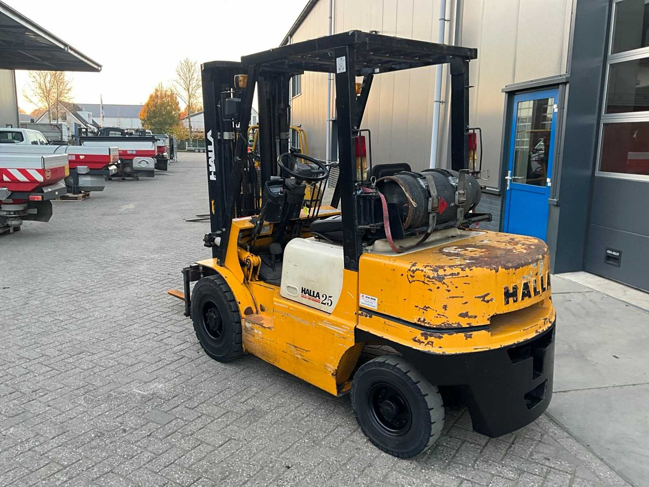 1999 HALLA HLF25 FORKLIFT - رافعة شوكية: صورة 4 1999 HALLA HLF25 FORKLIFT - رافعة شوكية: صورة 4