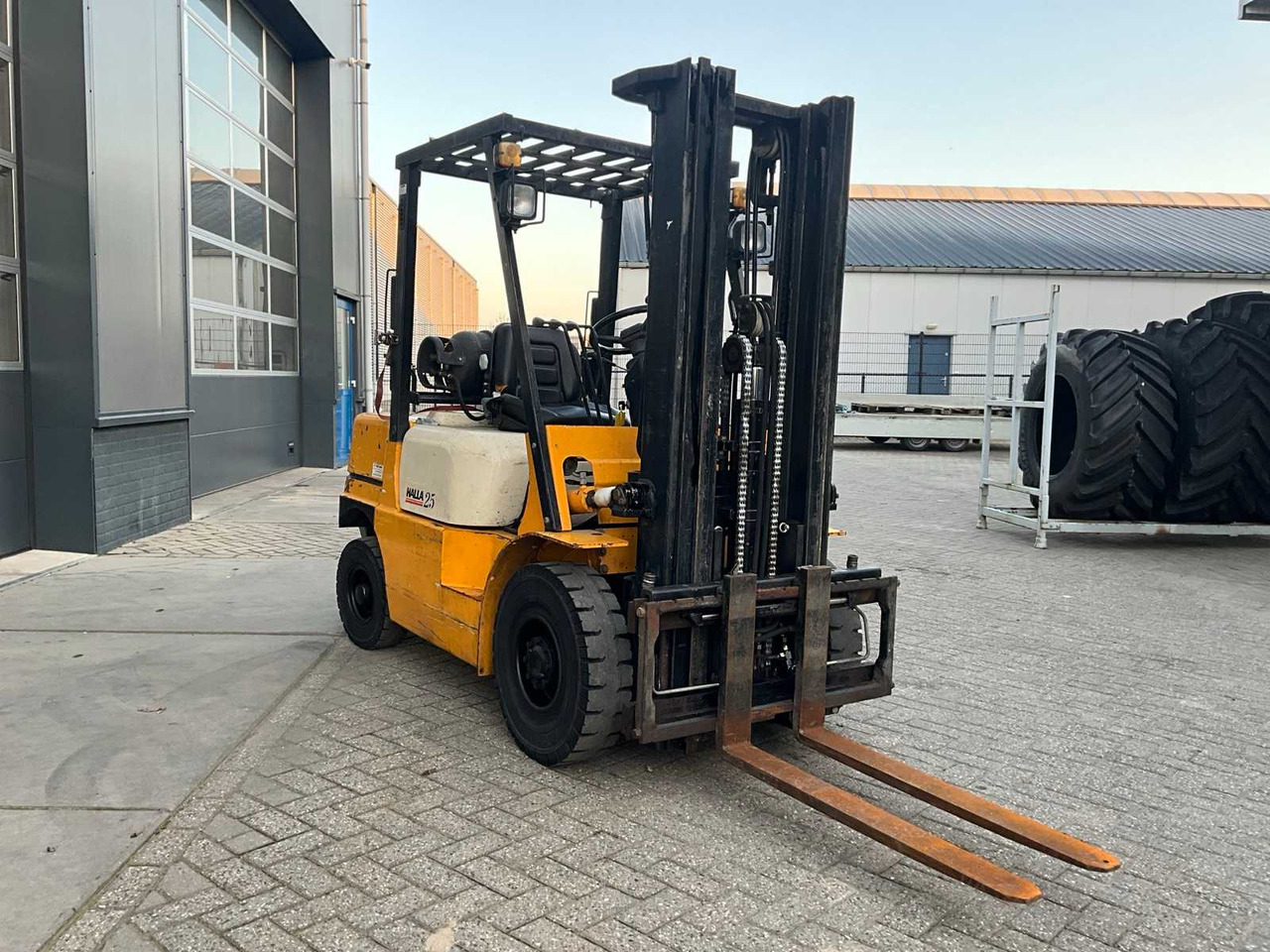 1999 HALLA HLF25 FORKLIFT - رافعة شوكية: صورة 2 1999 HALLA HLF25 FORKLIFT - رافعة شوكية: صورة 2