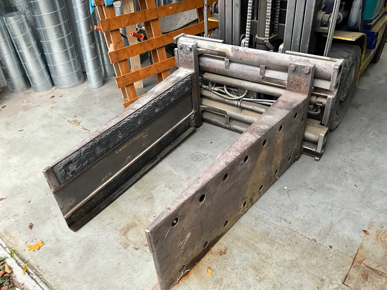 1999 KOMATSU FG25T12 FORKLIFT - رافعة شوكية: صورة 4 1999 KOMATSU FG25T12 FORKLIFT - رافعة شوكية: صورة 4