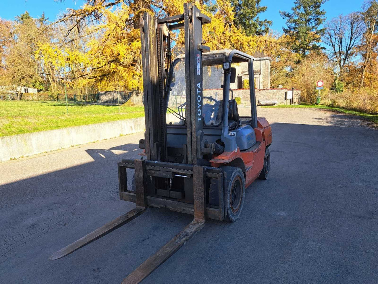 1999 TOYOTA 7FD35 FORKLIFT - رافعة شوكية: صورة 1 1999 TOYOTA 7FD35 FORKLIFT - رافعة شوكية: صورة 1