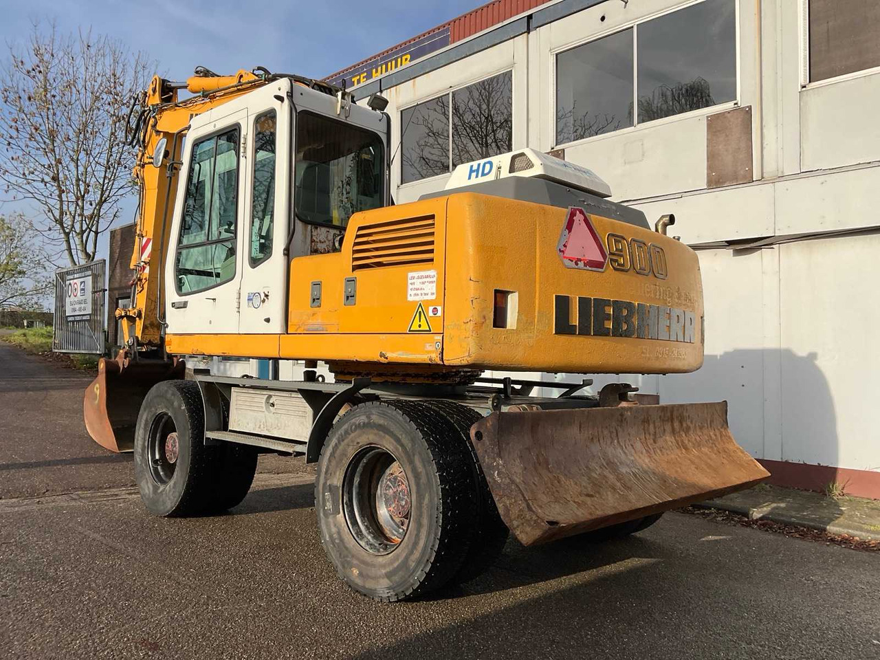 2001 LIEBHERR A 900 B LITRONIC WHEELED EXCAVATOR - حفار ذو عجلات: صورة 3 2001 LIEBHERR A 900 B LITRONIC WHEELED EXCAVATOR - حفار ذو عجلات: صورة 3