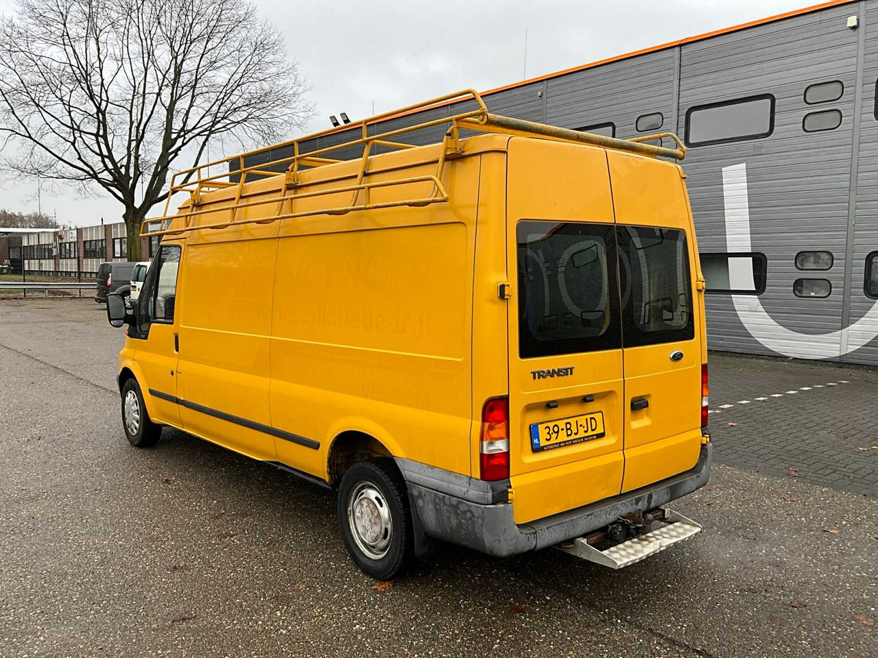 2003 FORD TRANSIT T300 COMMERCIAL VEHICLE 39-BJ-JD - شاحنة توصيل مغلقة: صورة 3 2003 FORD TRANSIT T300 COMMERCIAL VEHICLE 39-BJ-JD - شاحنة توصيل مغلقة: صورة 3