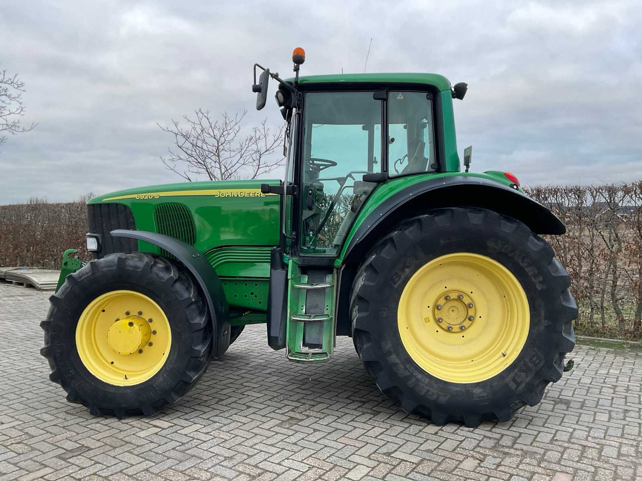 2005 JOHN DEERE 6920 S ALL-WHEEL DRIVE FARM TRACTOR - جرار: صورة 2 2005 JOHN DEERE 6920 S ALL-WHEEL DRIVE FARM TRACTOR - جرار: صورة 2