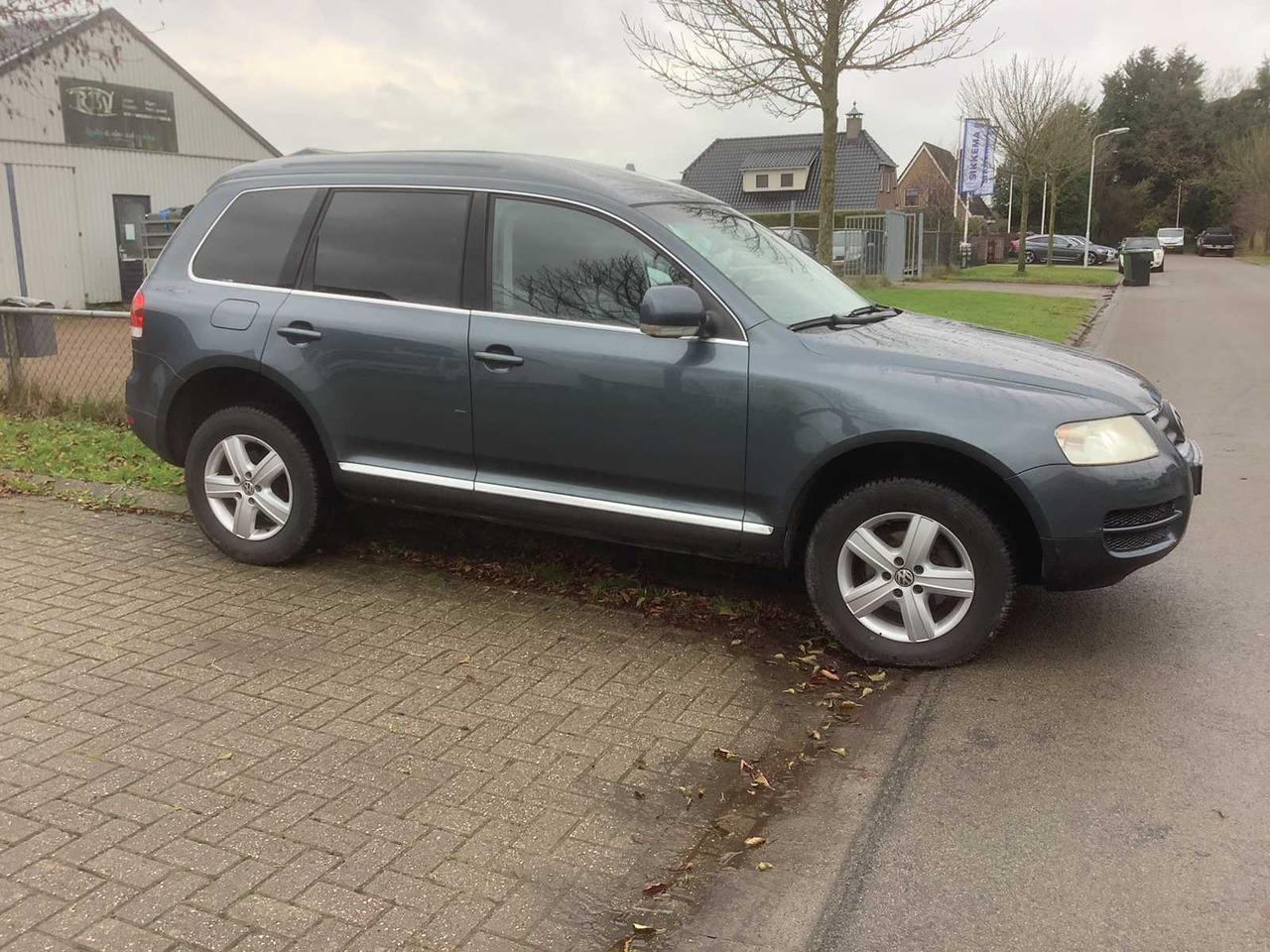 2005 VOLKSWAGEN TOUAREG 2.5 TDI COMMERCIAL VEHICLE - شاحنة توصيل مغلقة: صورة 2 2005 VOLKSWAGEN TOUAREG 2.5 TDI COMMERCIAL VEHICLE - شاحنة توصيل مغلقة: صورة 2