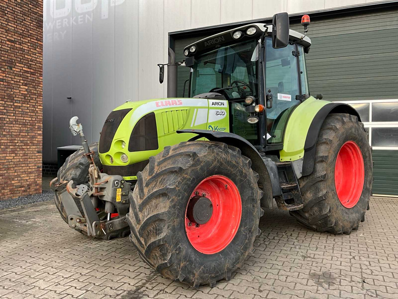 2009 CLAAS ARION 640 A19 FOUR-WHEEL DRIVE FARM TRACTOR - جرار: صورة 1 2009 CLAAS ARION 640 A19 FOUR-WHEEL DRIVE FARM TRACTOR - جرار: صورة 1
