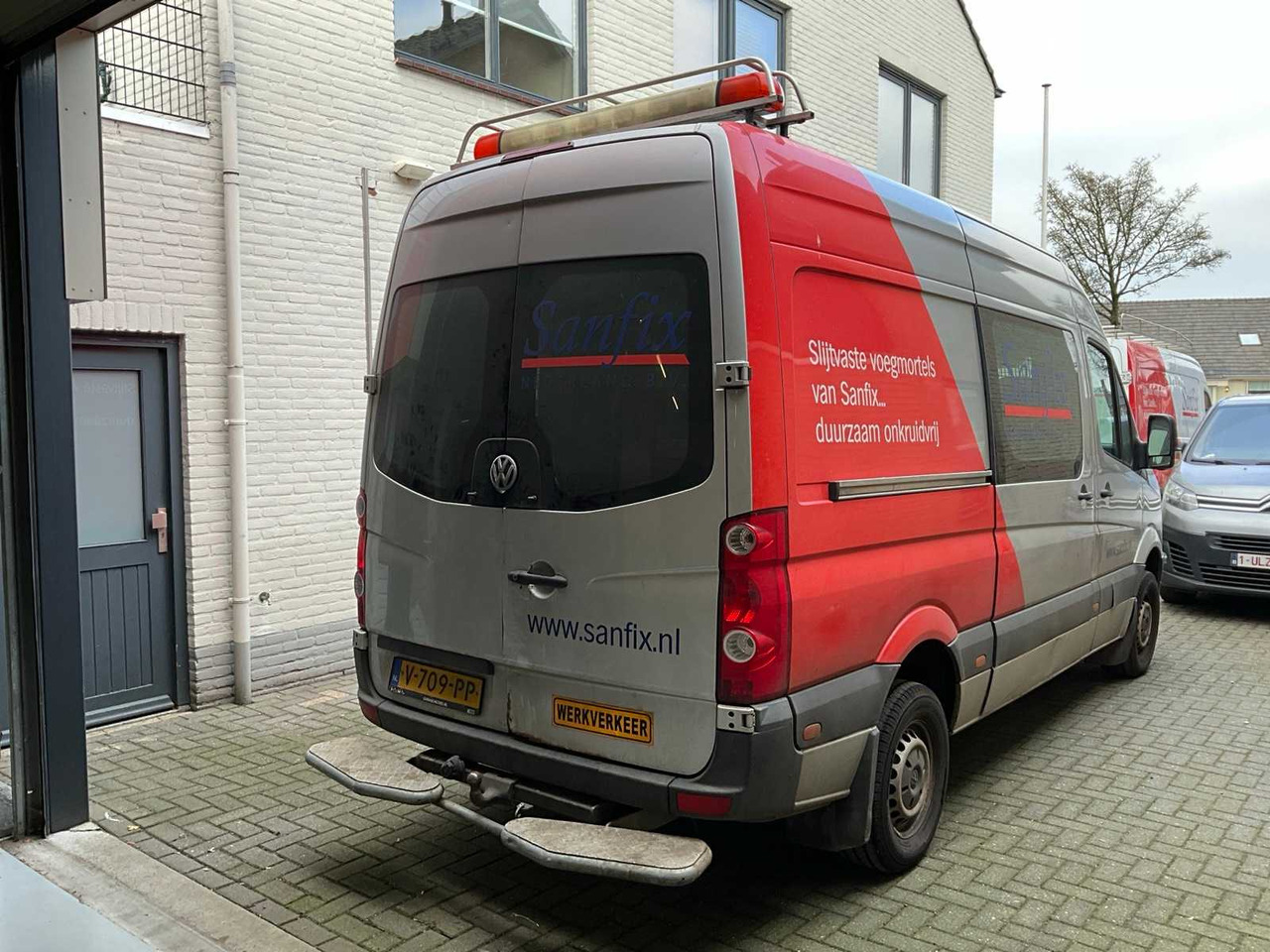 2009 VOLKSWAGEN CRAFTER COMMERCIAL VEHICLE - شاحنة توصيل مغلقة: صورة 4 2009 VOLKSWAGEN CRAFTER COMMERCIAL VEHICLE - شاحنة توصيل مغلقة: صورة 4