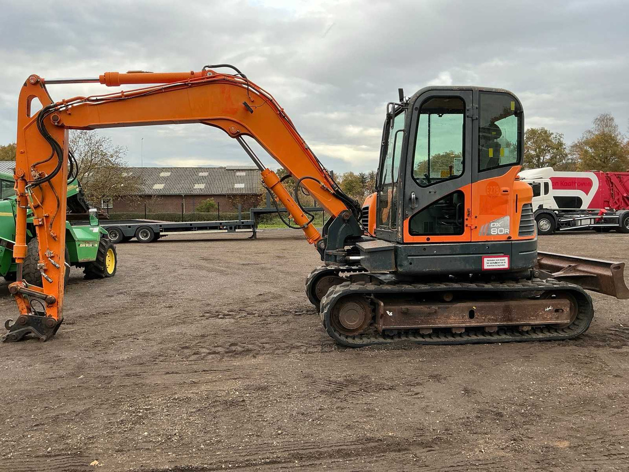 2011 DOOSAN DX 80R MIDI EXCAVATOR - حفّار: صورة 2 2011 DOOSAN DX 80R MIDI EXCAVATOR - حفّار: صورة 2