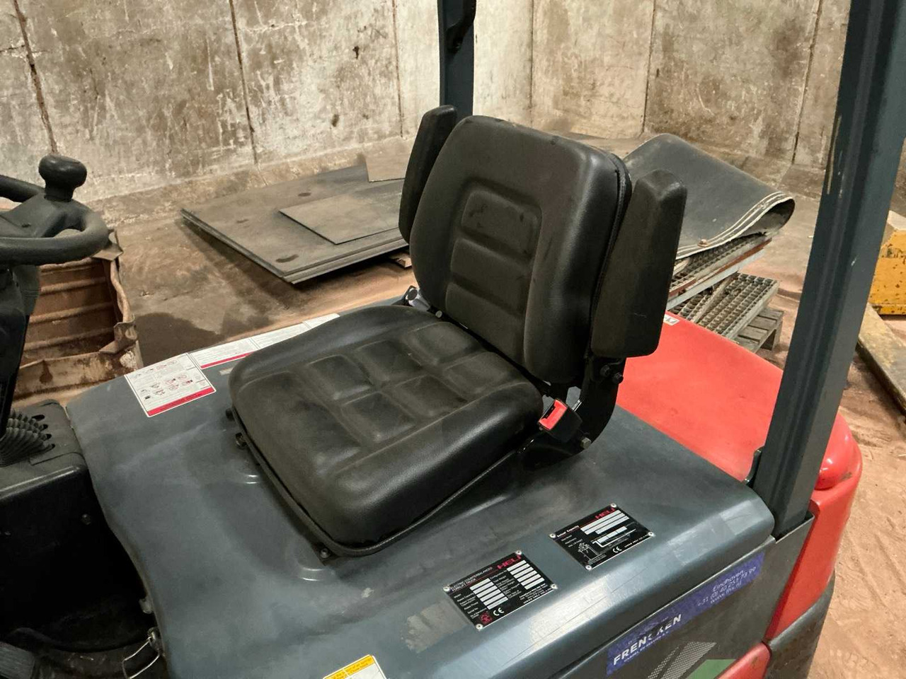 رافعة شوكية 2012 HELI CPD20SQ FORKLIFT: صورة 17