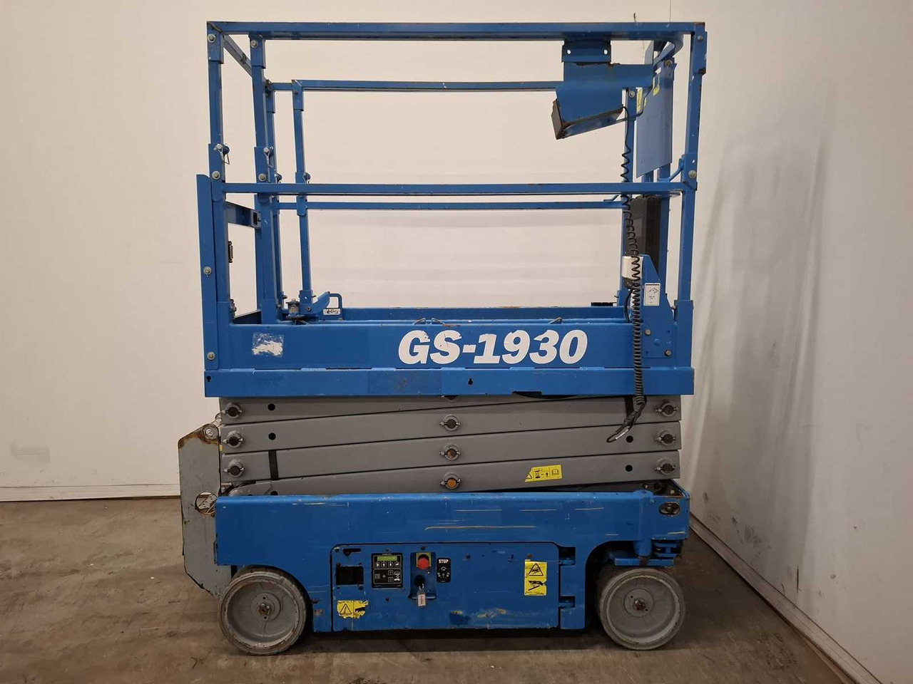2013 GENIE GS1930 AERIAL PLATFORM - منصة جومحمولةية: صورة 5 2013 GENIE GS1930 AERIAL PLATFORM - منصة جومحمولةية: صورة 5