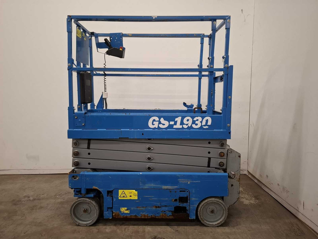 2013 GENIE GS1930 AERIAL PLATFORM - منصة جومحمولةية: صورة 3 2013 GENIE GS1930 AERIAL PLATFORM - منصة جومحمولةية: صورة 3