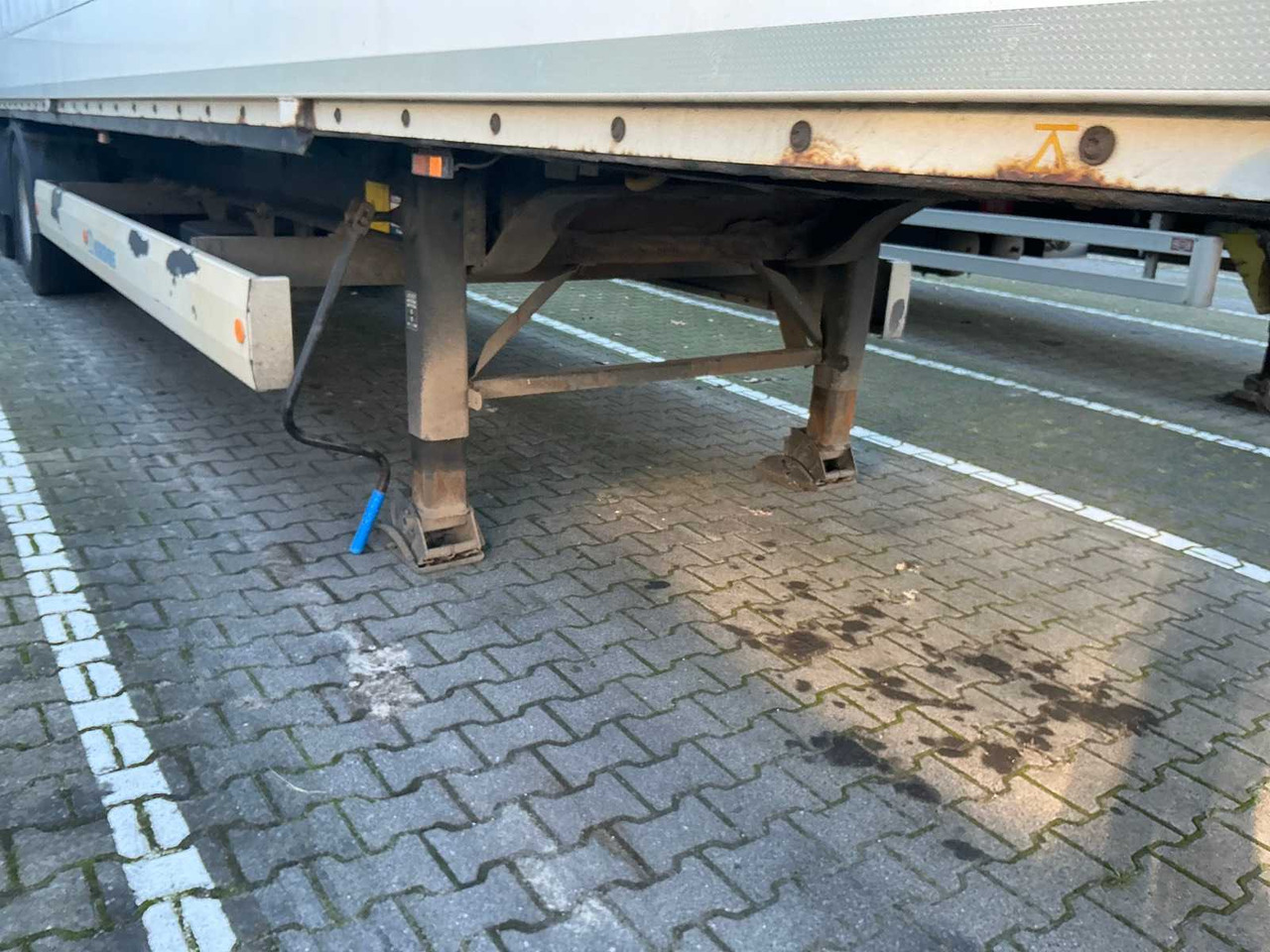 2013 KRONE SZ DA03LF SEMI-TRAILER - نصف مقطورة: صورة 4 2013 KRONE SZ DA03LF SEMI-TRAILER - نصف مقطورة: صورة 4