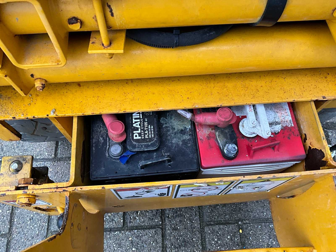 منصة جومحمولةية 2014 HAULOTTE COMPACT 8 AERIAL PLATFORM: صورة 11