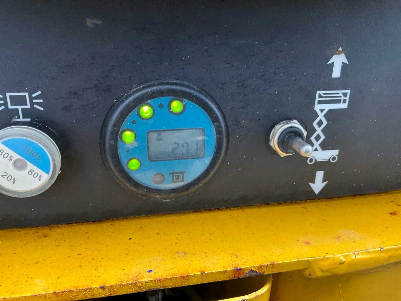 منصة جومحمولةية 2014 HAULOTTE COMPACT 8 AERIAL PLATFORM: صورة 9