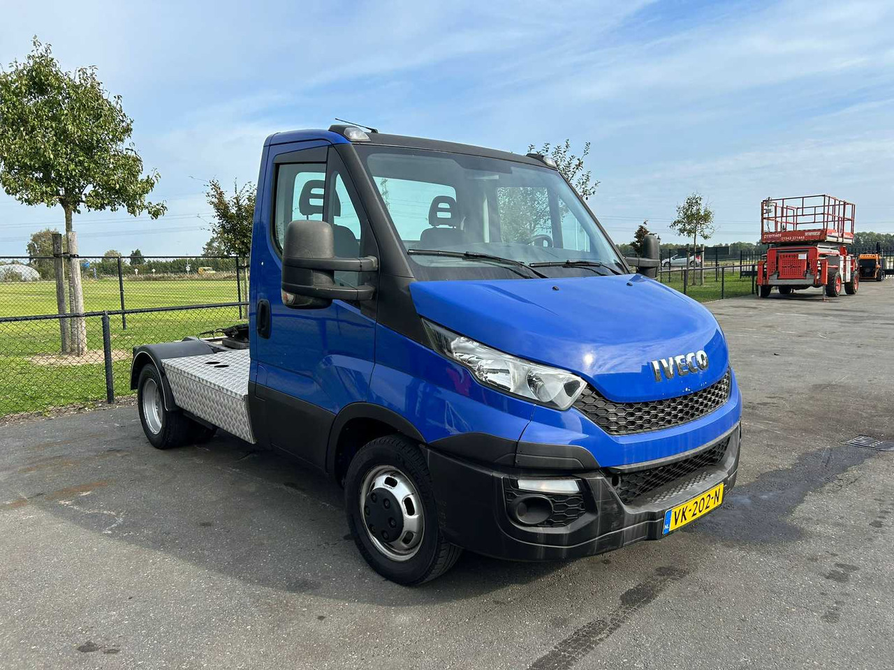 2014 IVECO DAILY DAILY 40C17 3.0 300 BE SEMI-TRAILER TRACTOR - شاحنة توصيل مغلقة: صورة 4 2014 IVECO DAILY DAILY 40C17 3.0 300 BE SEMI-TRAILER TRACTOR - شاحنة توصيل مغلقة: صورة 4