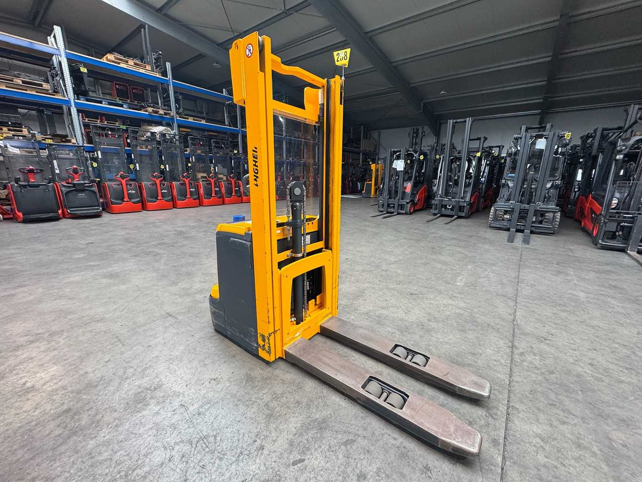 2015 JUNGHEINRICH EJC220 2,000KG STACKER PALLET TRUCK ANT FREE LIFT - رافعة شوكية: صورة 2 2015 JUNGHEINRICH EJC220 2,000KG STACKER PALLET TRUCK ANT FREE LIFT - رافعة شوكية: صورة 2