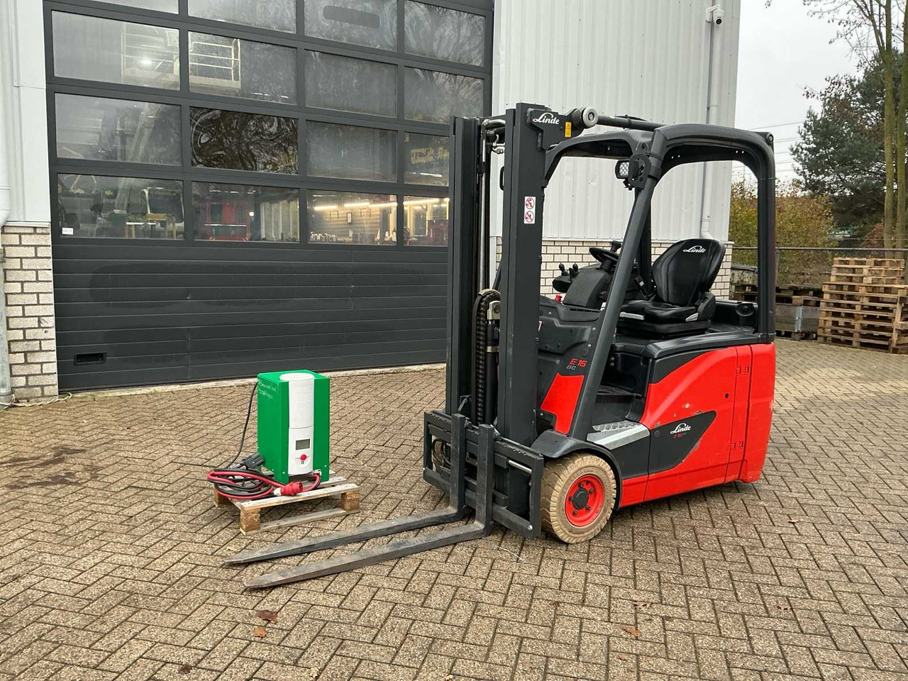2015 LINDE E16H-02 EVO FORKLIFT - رافعة شوكية: صورة 1 2015 LINDE E16H-02 EVO FORKLIFT - رافعة شوكية: صورة 1