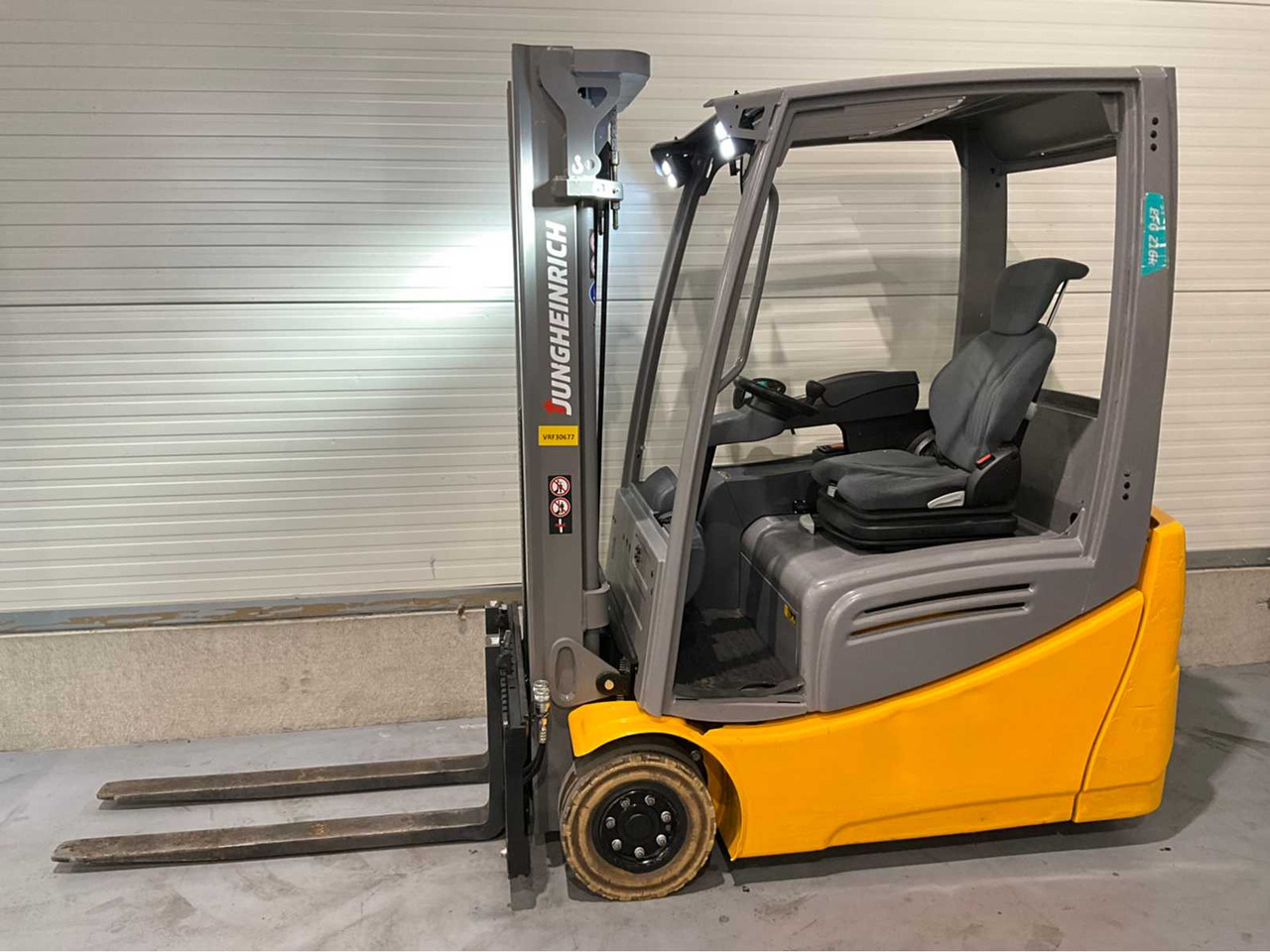 2017 JUNGHEINRICH EFG 216K FORKLIFT - رافعة شوكية: صورة 2 2017 JUNGHEINRICH EFG 216K FORKLIFT - رافعة شوكية: صورة 2