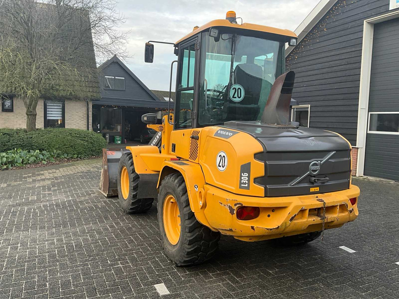 اللودر بعجل 2017 VOLVO L30G SHOVEL: صورة 8