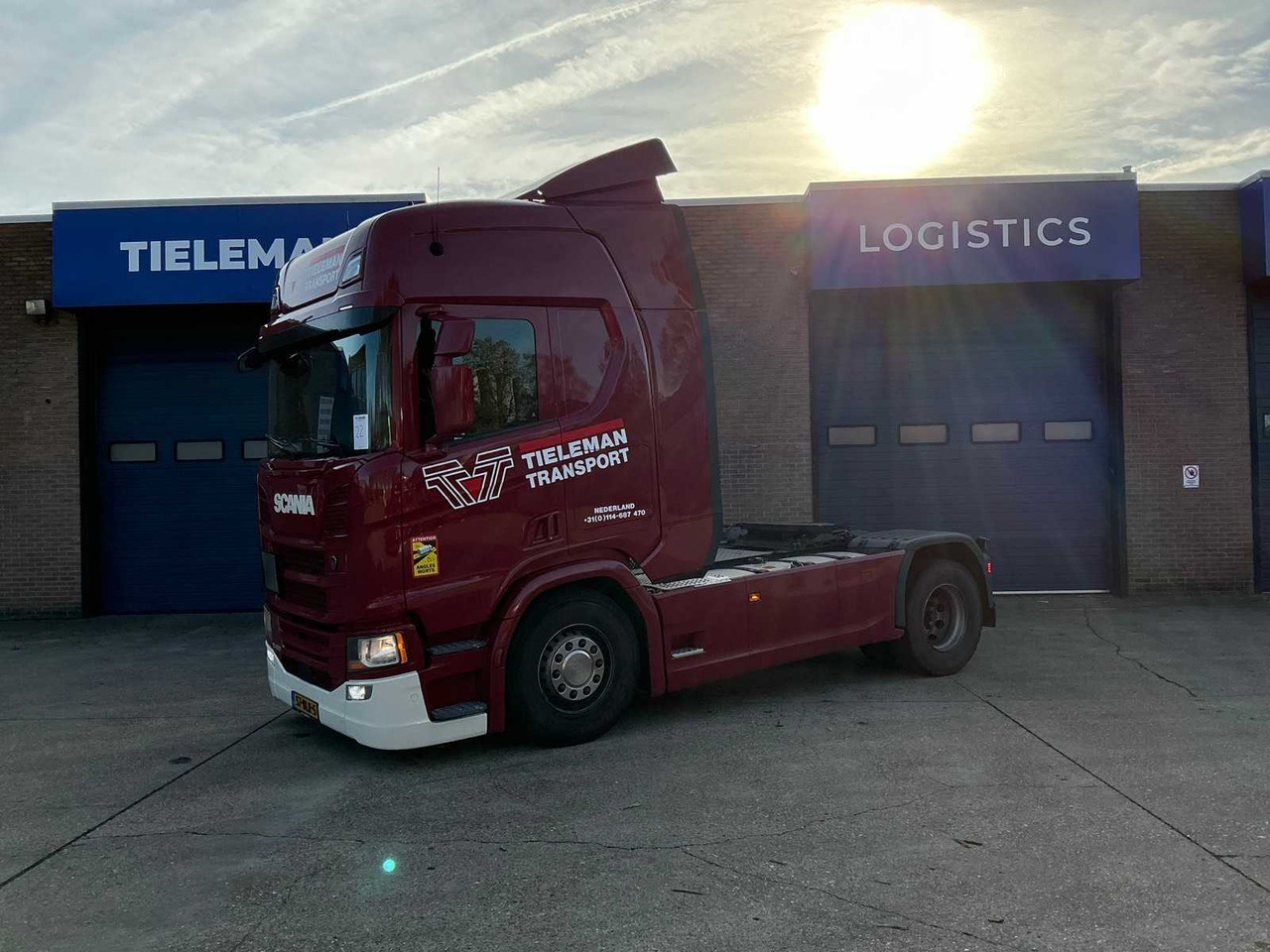 2018 SCANIA R450 SEMI-TRAILER TRACTOR - شاحنة: صورة 1 2018 SCANIA R450 SEMI-TRAILER TRACTOR - شاحنة: صورة 1