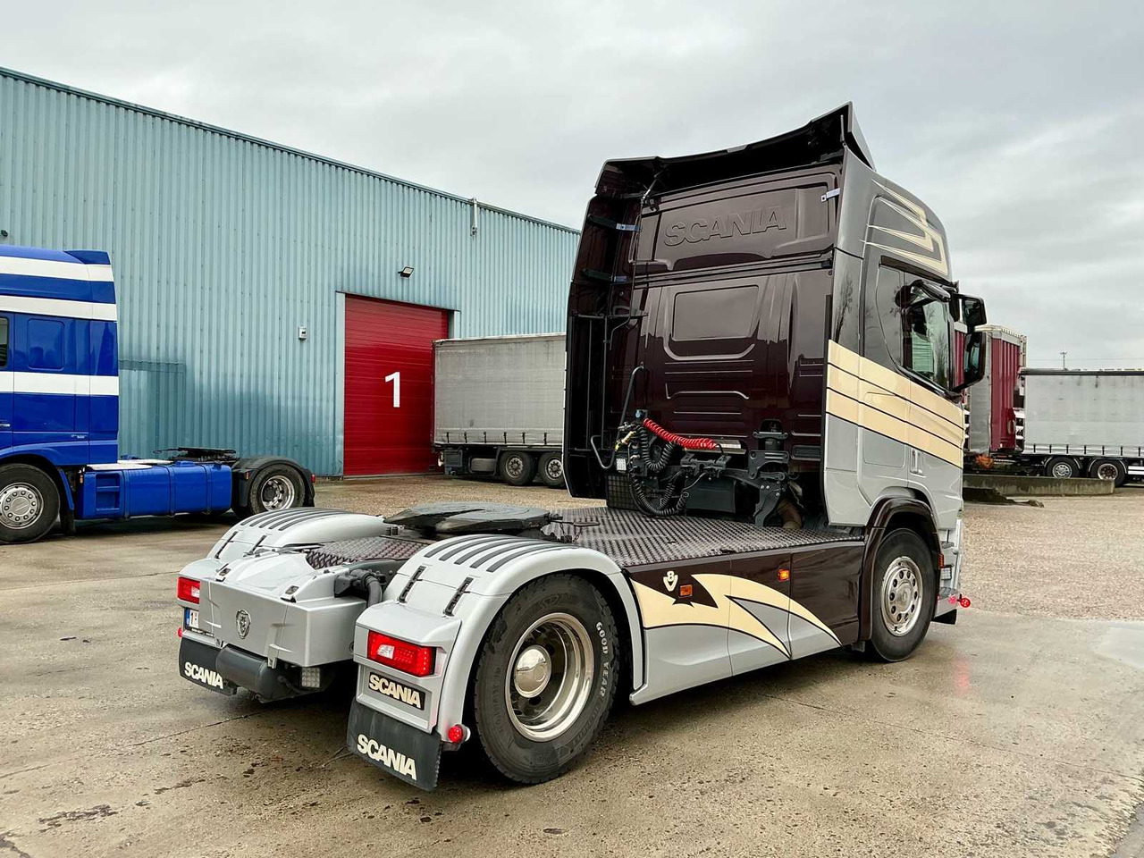 2018 SCANIA R520 V8 TRUCK - شاحنة: صورة 3 2018 SCANIA R520 V8 TRUCK - شاحنة: صورة 3