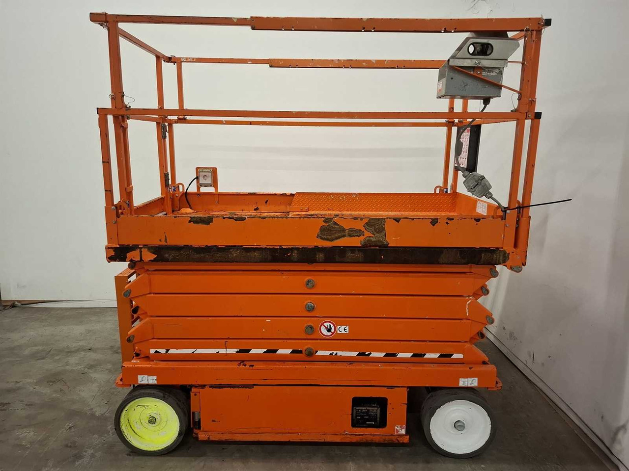 2018 SKYJACK SJ4632 AERIAL PLATFORM - منصة جومحمولةية: صورة 5 2018 SKYJACK SJ4632 AERIAL PLATFORM - منصة جومحمولةية: صورة 5