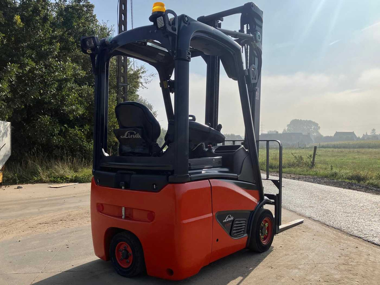 2019 LINDE E12 ELECTRIC FORKLIFT TRUCK - رافعة شوكية: صورة 5 2019 LINDE E12 ELECTRIC FORKLIFT TRUCK - رافعة شوكية: صورة 5